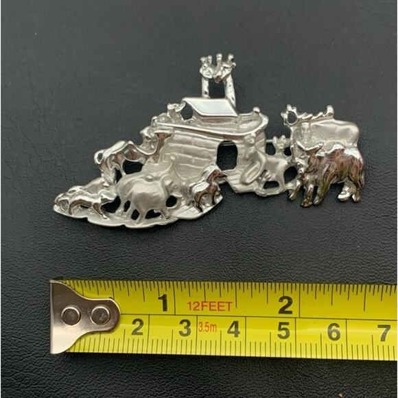 Vintage AJC Noah's Ark Brooch Silver Tone Signed Pin - Picture 3 of 5